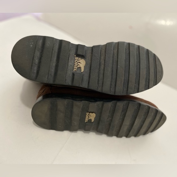 Sorel Suede Unisex Chelsea Boots Sz 5 US - Picture 5 of 15